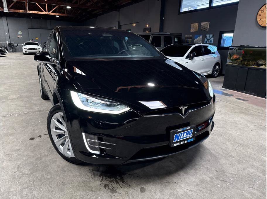 Used 2021 Tesla Model X Long Range AWD/4WD image 2