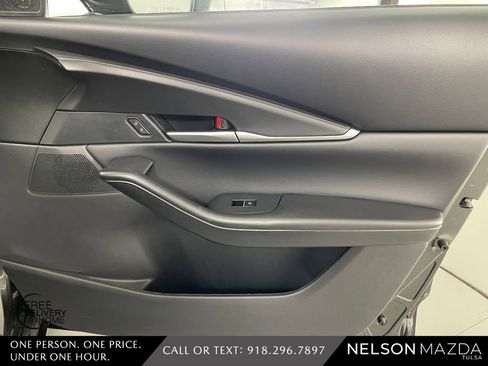 New 2026 MAZDA CX-30 AWD 2.5 S w/ Select Sport Pkg image 43