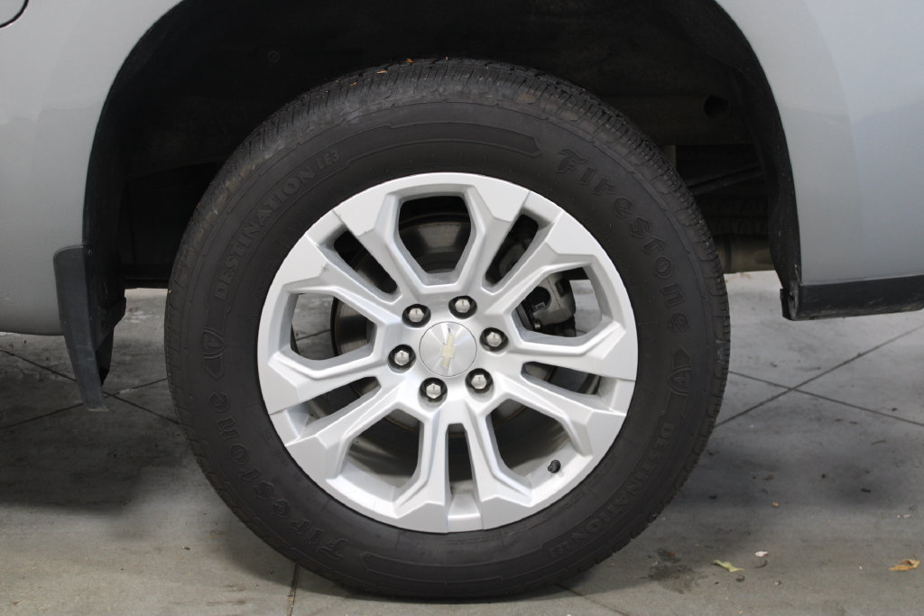 Used 2023 Chevrolet Silverado 1500 LTZ AWD/4WD image 18