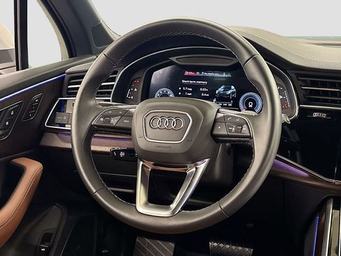 Used 2025 Audi Q7 2.0T Premium Plus w/ Premium Plus Package image 18