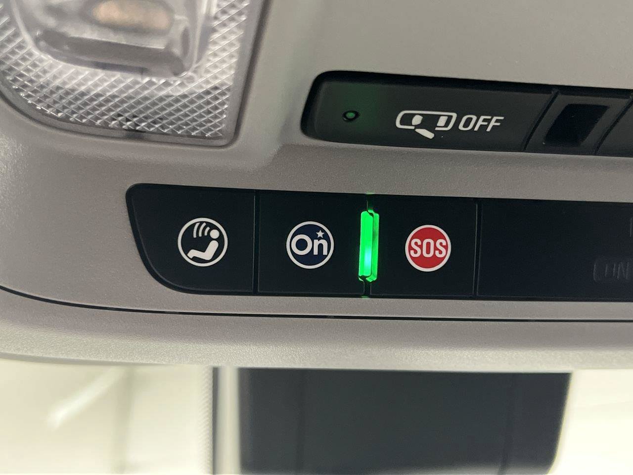 Used 2024 Chevrolet Equinox LT AWD/4WD image 23