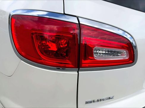 Used 2014 Buick Enclave Premium w/ Trailering Provision Package image 27