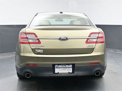 Used 2013 Ford Taurus SEL image 9