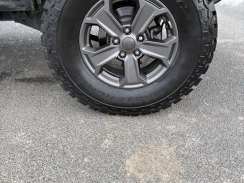 Used 2017 Jeep Wrangler Unlimited Rubicon image 10