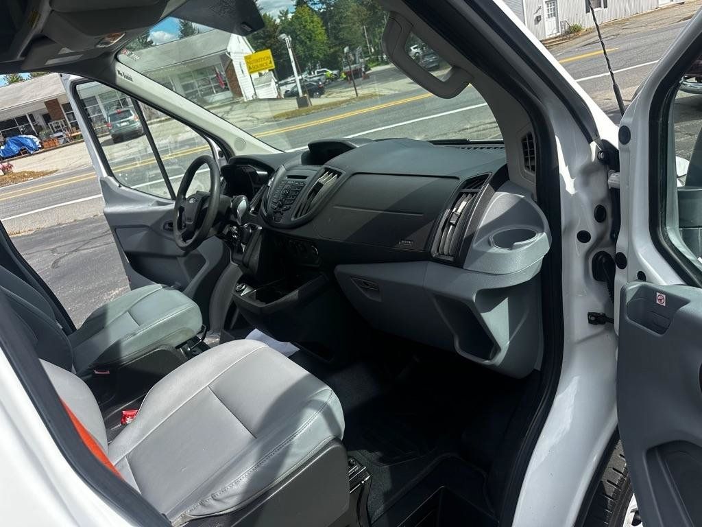 Used 2019 Ford Transit 150 148 Medium Roof RWD image 10