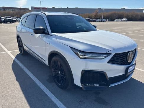 Used 2025 Acura MDX A-Spec image 7
