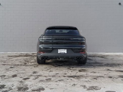 Certified 2026 Porsche Cayenne S image 6