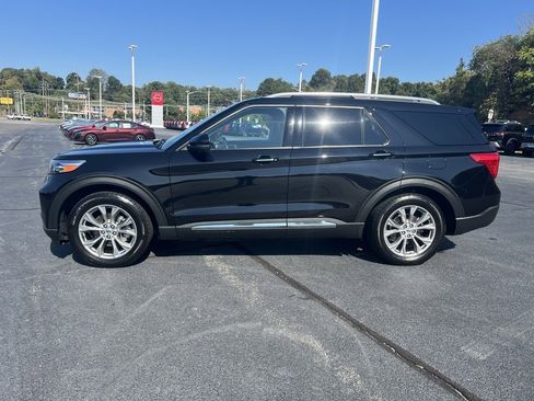 Used 2022 Ford Explorer Limited w/ Equipment Group 301A image 4