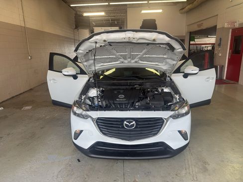 Used 2016 MAZDA CX-3 Touring w/ Premium Package AWD/4WD image 10