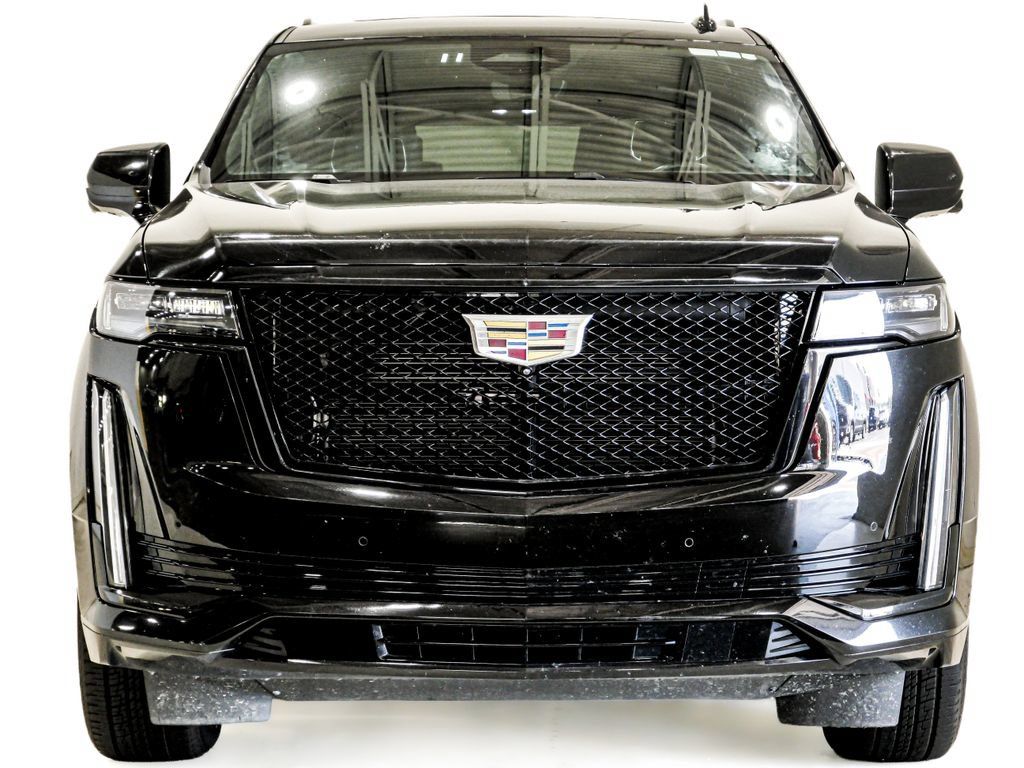 Used 2023 Cadillac Escalade Sport AWD/4WD image 2