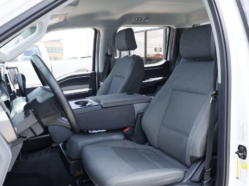 Used 2025 Ford F150 XLT w/ Equipment Group 301A Standard RWD image 5