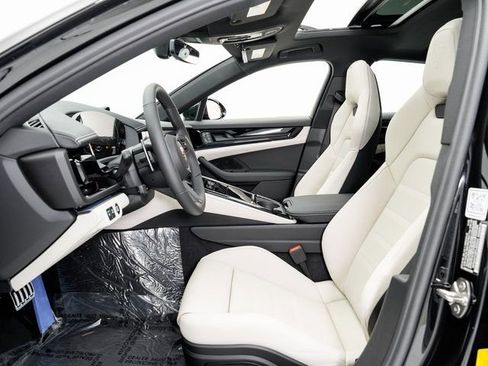 New 2026 Porsche Panamera 4 image 6