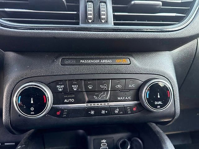 Used 2025 Ford Escape ST-Line Select AWD/4WD image 24