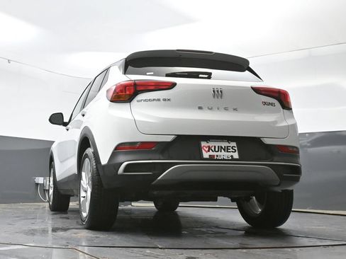 Used 2025 Buick Encore GX Preferred FWD image 58