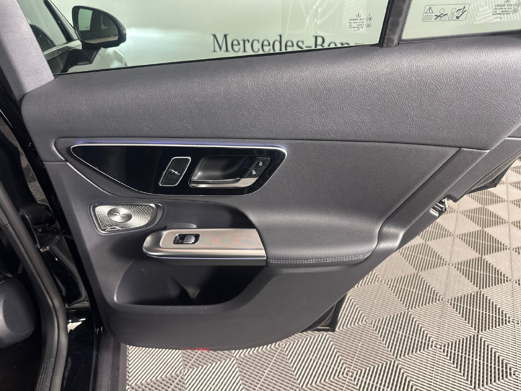 Certified 2026 Mercedes-Benz GLC 300 4MATIC image 18