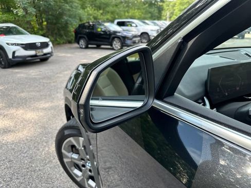 Used 2023 BMW X1 xDrive28i AWD/4WD image 15