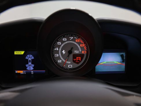 Certified 2022 Ferrari F8 Tributo RWD image 53