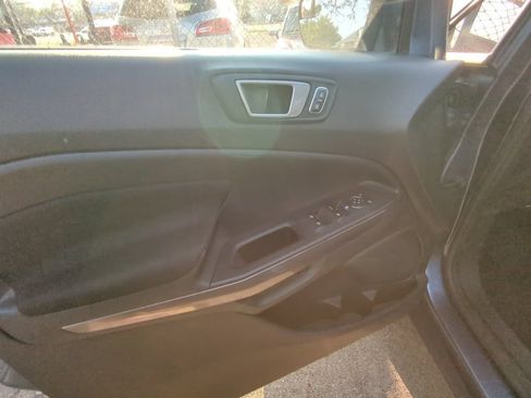 Used 2022 Ford EcoSport SE AWD/4WD image 8