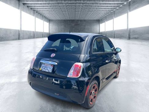 Used 2016 FIAT 500 e w/ Esport Package FWD image 4