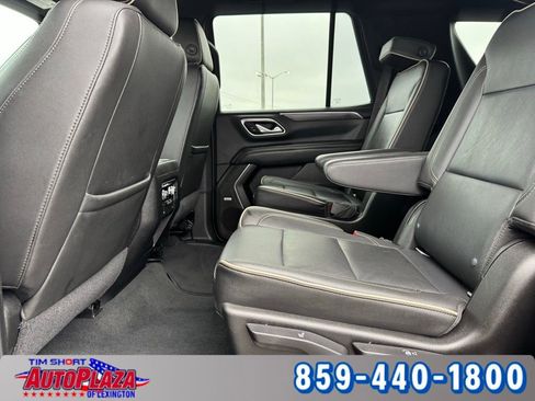 Used 2021 GMC Yukon SLT w/ SLT Luxury Plus Package image 38