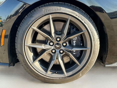 New 2025 Ford Mustang Dark Horse image 34