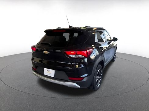 Used 2025 Chevrolet TrailBlazer LT image 13
