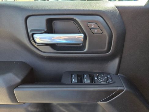 Used 2025 Chevrolet Silverado 1500 Custom w/ Turbomax Blackout Package image 22