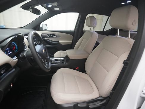 Used 2023 Chevrolet Traverse LS w/ Safety Package AWD/4WD image 7