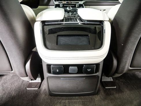 Used 2023 Lincoln Navigator Black Label image 19