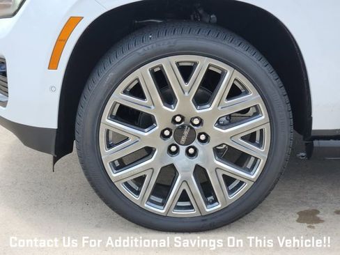New 2026 GMC Yukon XL Denali Ultimate w/ LPO, Floor Liner Package AWD/4WD image 7