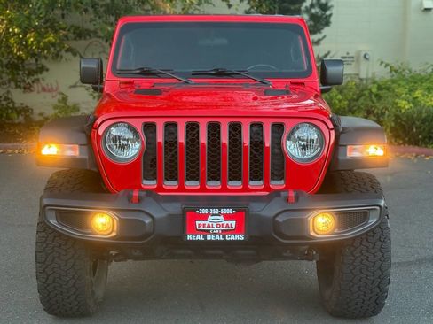 Used 2020 Jeep Gladiator Rubicon image 10