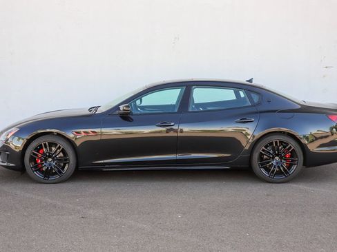 Used 2022 Maserati Quattroporte Modena Q4 AWD/4WD image 21