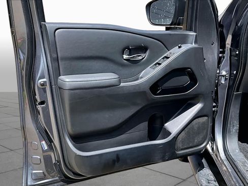 Certified 2023 Nissan Frontier SV w/ Midnight Edition Package AWD/4WD image 20