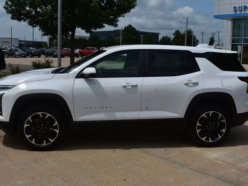 New 2026 Chevrolet Equinox LT w/ Safety and Technology Package FWD image 9