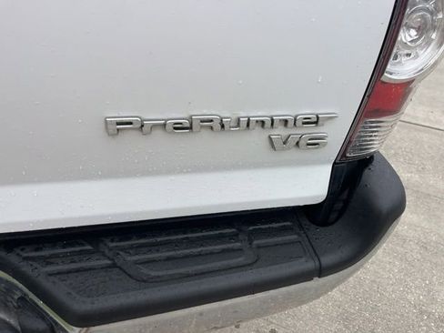 Used 2012 Toyota Tacoma PreRunner w/ TRD Off-Road Pkg RWD image 8