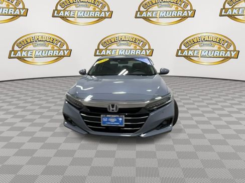 Used 2022 Honda Accord Touring image 6