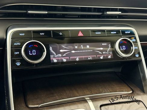Used 2023 Genesis GV80 3.5T w/ Prestige Package AWD/4WD image 21