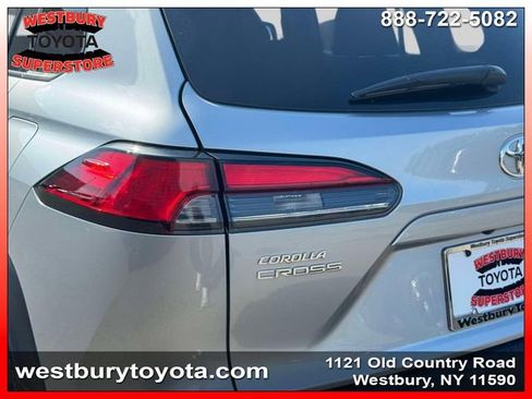Certified 2026 Toyota Corolla Cross XLE w/ Convenience Package AWD/4WD image 15
