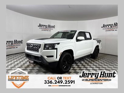 Used 2023 Nissan Frontier SV w/ Graphics Package