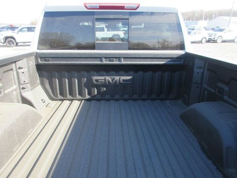 New 2026 GMC Sierra 1500 SLT w/ SLT Premium Plus Package AWD/4WD image 7