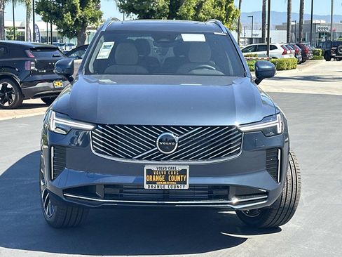 New 2026 Volvo XC90 T8 Plus image 2