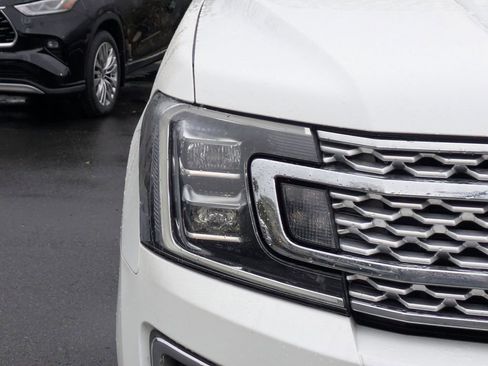 Used 2021 Ford Expedition Platinum image 10