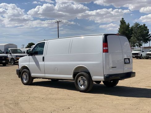 New 2026 Chevrolet Express 2500 w/ Driver Convenience Package RWD image 6