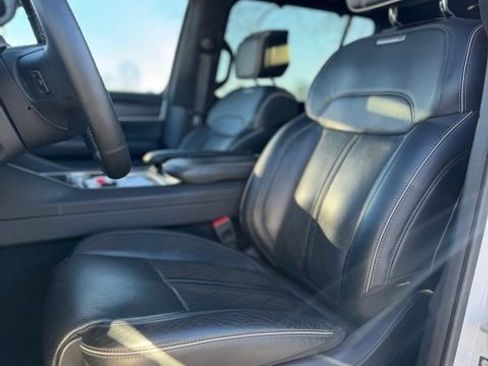 Used 2024 Jeep Grand Wagoneer L Series II w/ Quick Order Packagew 28T image 17