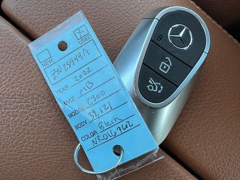 Used 2022 Mercedes-Benz C 300 Sedan image 38