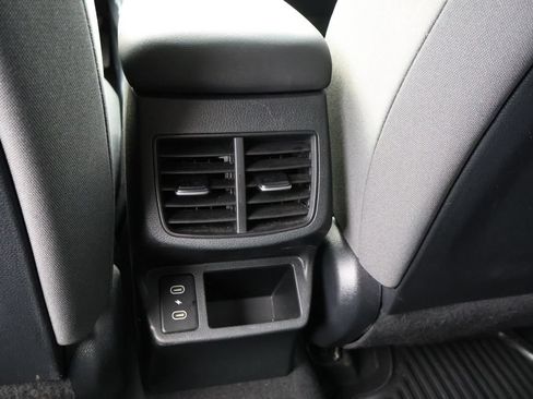 Used 2026 Kia Seltos LX AWD/4WD image 23