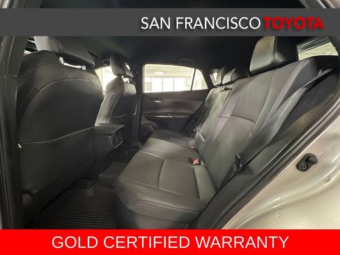 Certified 2021 Toyota Venza XLE image 15