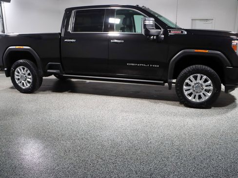 Used 2023 GMC Sierra 2500 Denali w/ Denali Ultimate Package image 6
