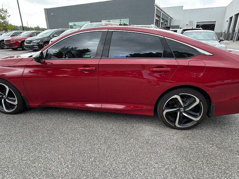 Used 2021 Honda Accord Sport image 11