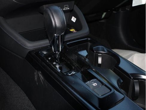 New 2026 Subaru Forester Premium image 31